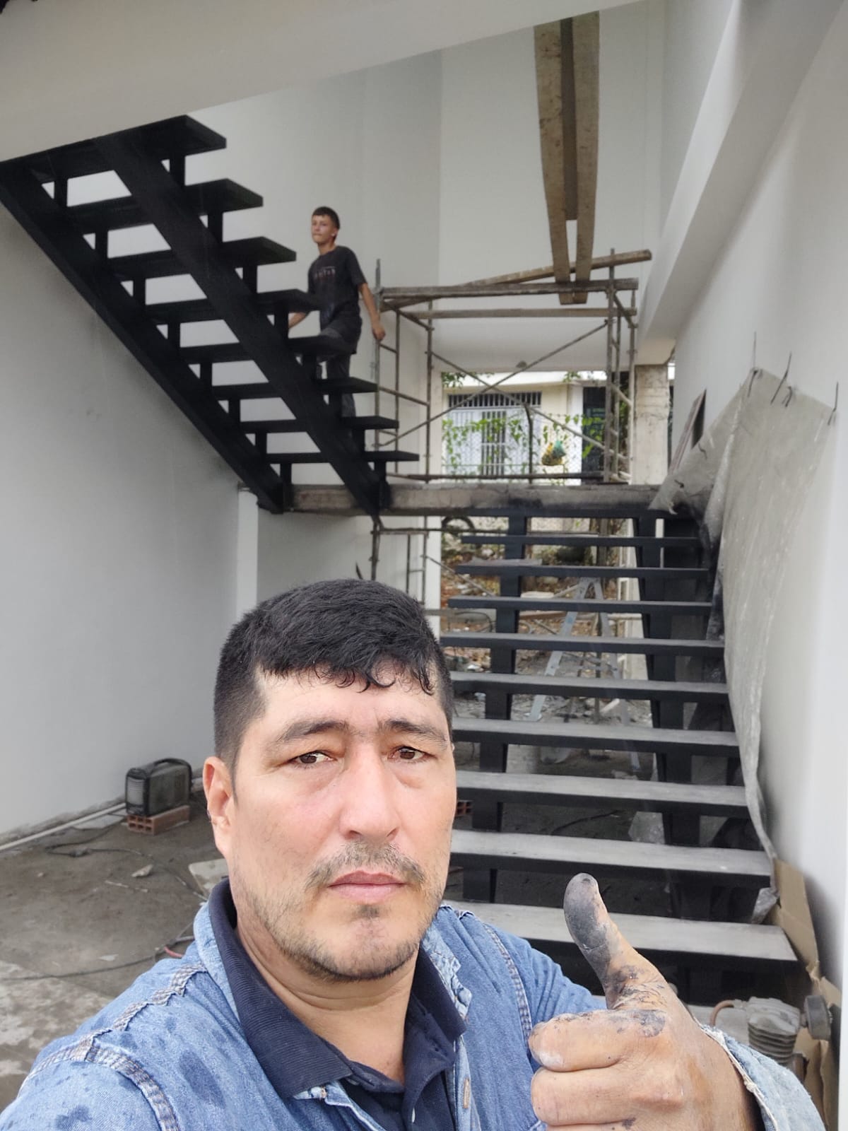 Escalera metálica